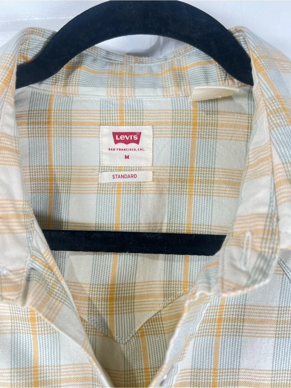 Levi's Western Style Shirt Long Sleeves Size Medium 100%‎ Cotton